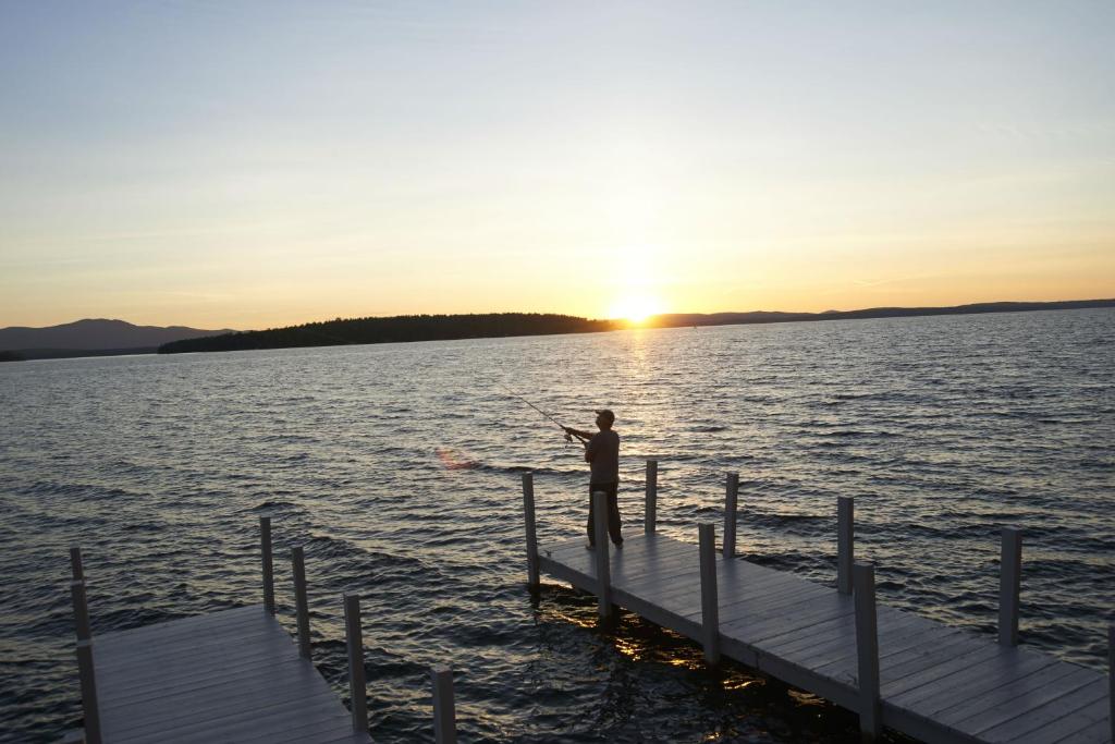 Belknap Point Inn - main image