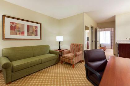 Country Inn & Suites by Radisson Gillette WY - image 6