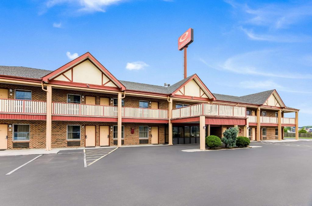 Econo Lodge Glade Springs I-81 - main image