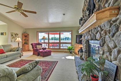 Lakefront Cottage with Deck and July 3 Firework Views! - image 5