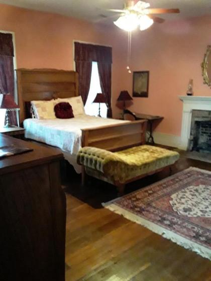 Hall Place B&B - image 10