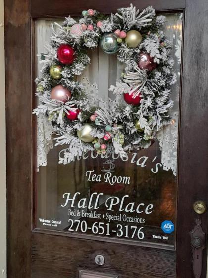 Hall Place B&B - image 7