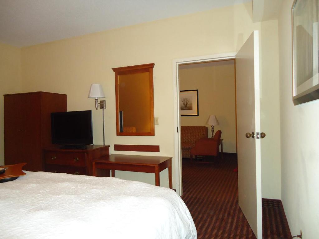 Hampton Inn Baltimore/Glen Burnie - image 4