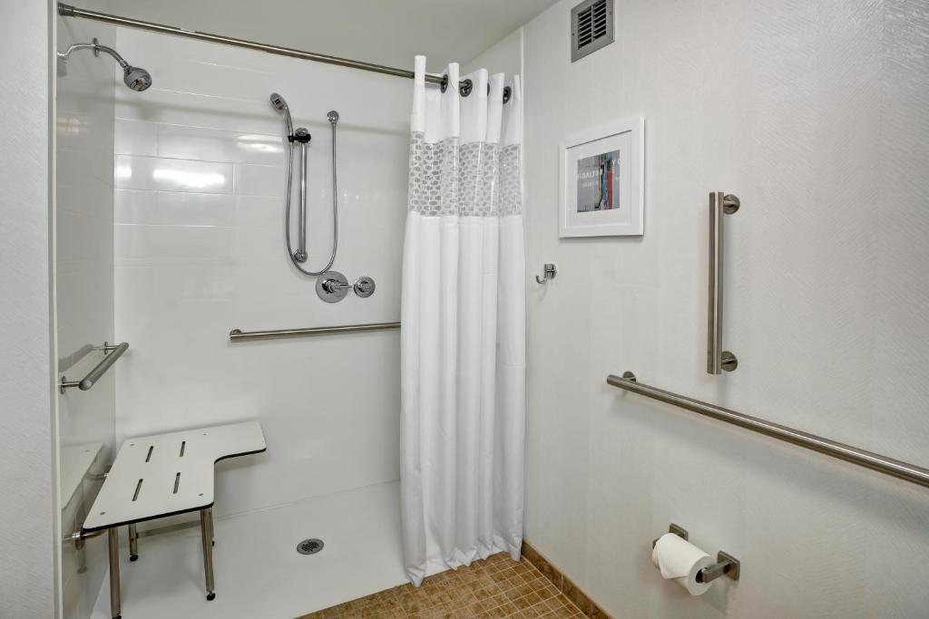 Hampton Inn Baltimore/Glen Burnie - image 6