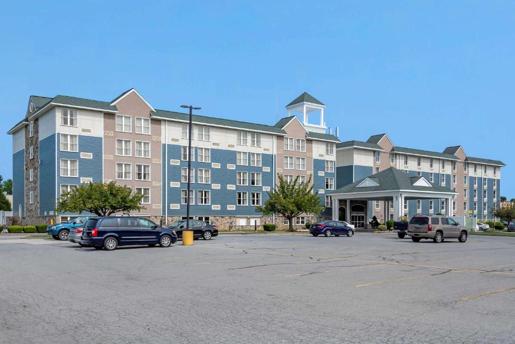 Comfort Inn & Suites Glen Mills - Philadelphia - main image