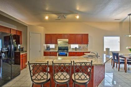 Cozy Glendale Abode with Patio Golf Shop and Hike! - image 3