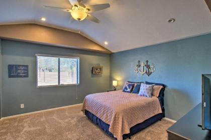 Pet-Friendly Glendale Home with Pool and Putting Green - image 12