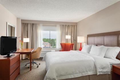 Hampton Inn & Suites Denver-Cherry Creek - image 4