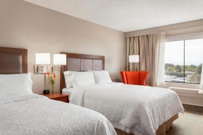 Hampton Inn & Suites Denver-Cherry Creek - image 7