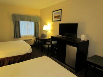 Ramada by Wyndham Glendale Heights/Lombard - image 3