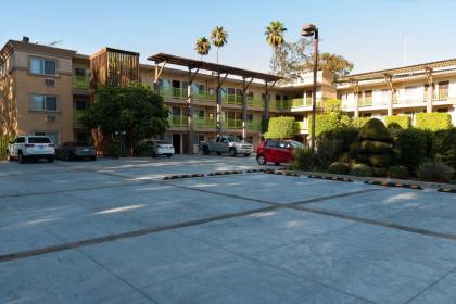 Best Western Plus Glendale - image 11