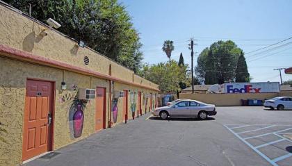 Griffith Park Motel in Los Angeles Hollywood Area - image 8