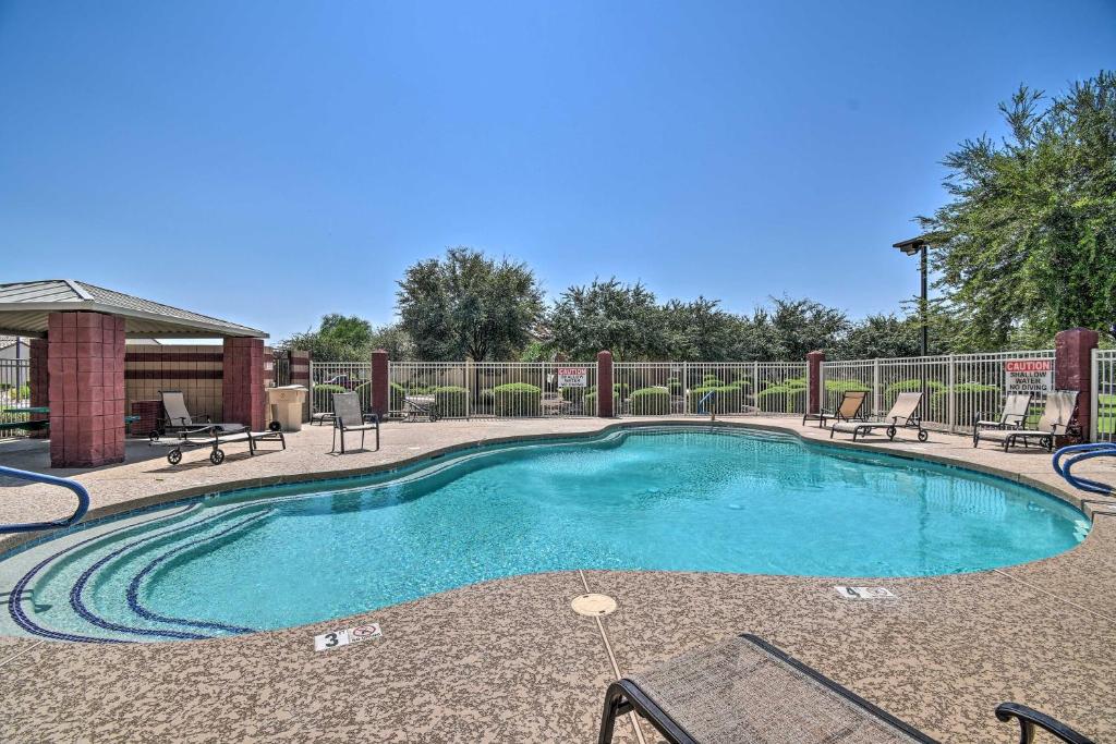 Glendale Home with Putting Green and Pool Access! - image 3