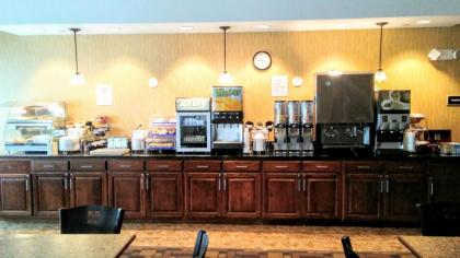 Astoria Hotel & Suites - Glendive - image 11