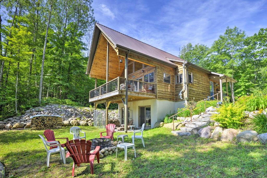 Quiet Adirondack Cabin on Private Lake! - main image