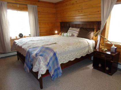 Antler's Rest Bed and Breakfast - image 5