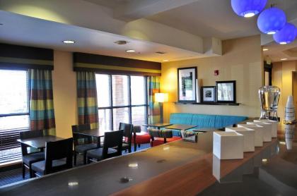 Hampton Inn Glenwood Springs - image 12