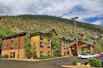 Hampton Inn Glenwood Springs - image 18