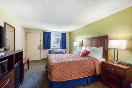 Rodeway Inn Glenwood Springs - image 14