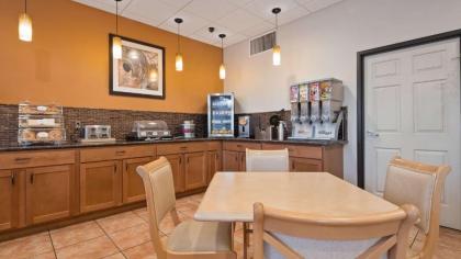 Best Western Copper Hills Inn - image 5