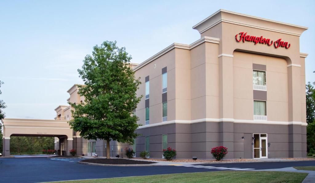 Hampton Inn Gloucester - main image