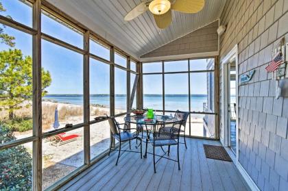 Waterfront Mobjack Bay Beach House in Gloucester! - image 12