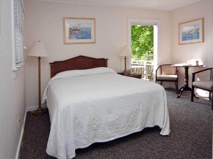 Sea Lion Motel - image 10