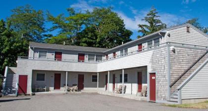 Sea Lion Motel - image 15