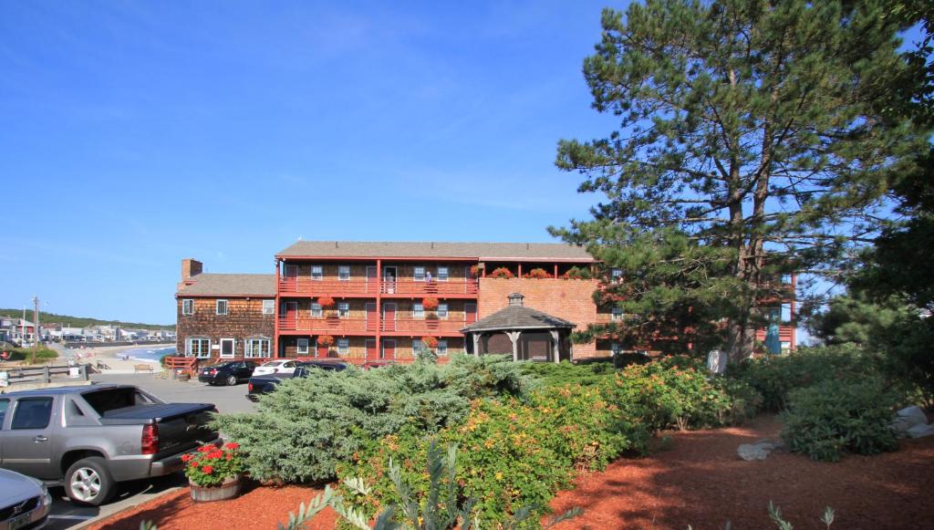 Cape Ann Motor Inn - image 5