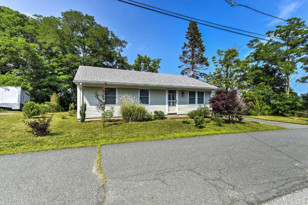 Lovely Blue Heron Cottage on Annisquam River! - image 7