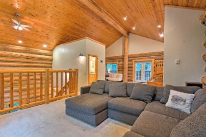 Custom Riverfront Log Home near Stevens Pass! - image 12