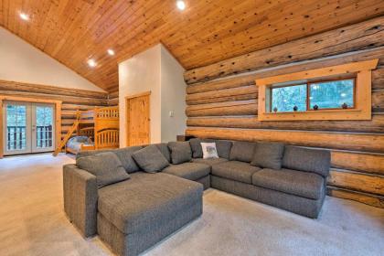 Custom Riverfront Log Home near Stevens Pass! - image 13