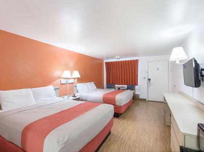 Motel 6 Gold Beach - image 12