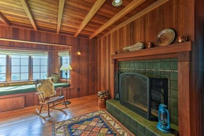 Forested Gold Beach House with Panoramic Ocean Views! - image 7