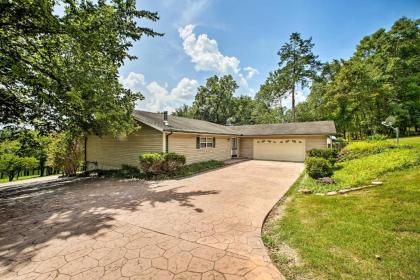 Pet-Friendly Lakefront Home in Golden with Patio! - image 12