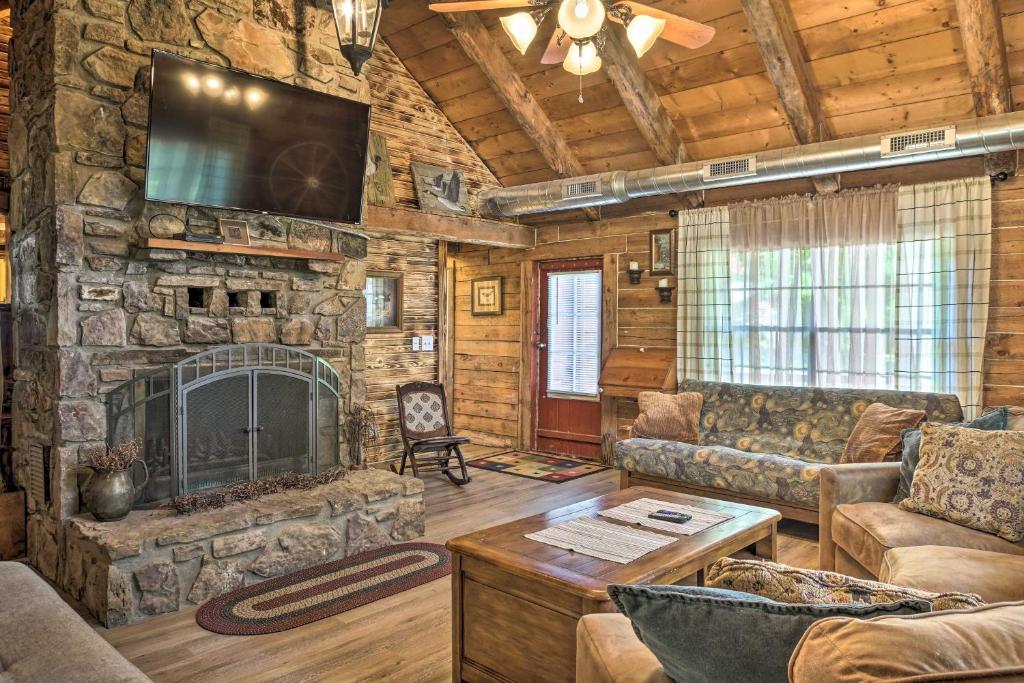 Rustic Log Cabin Less Than 1 Mile to Table Rock Lake! - main image