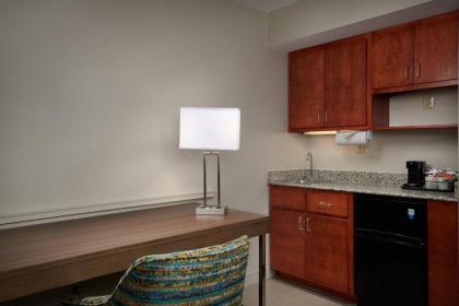 Hampton Inn Goldsboro - image 11