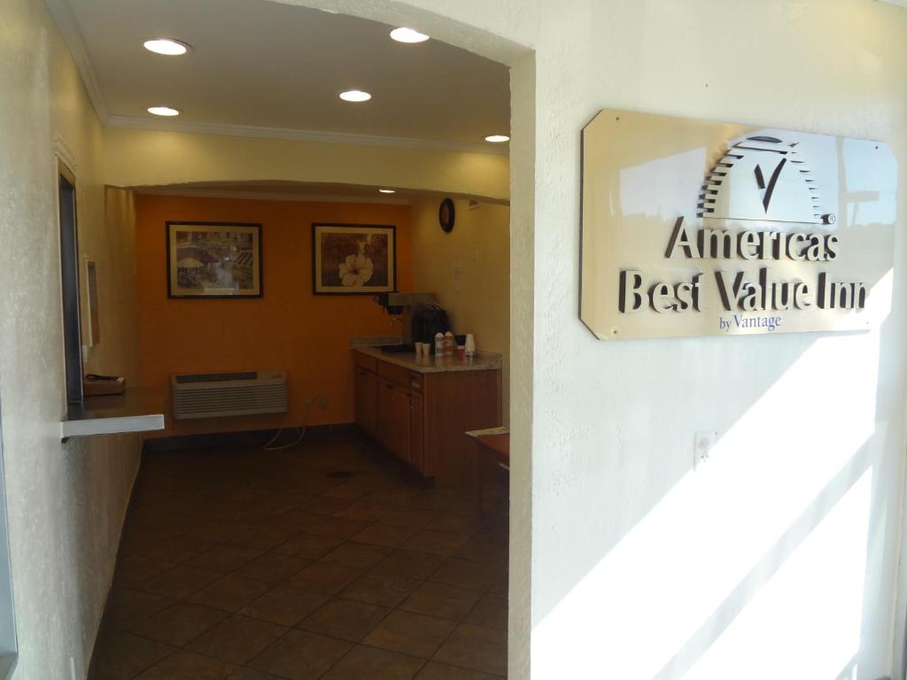 Americas Best Value Inn - Goldsboro - main image