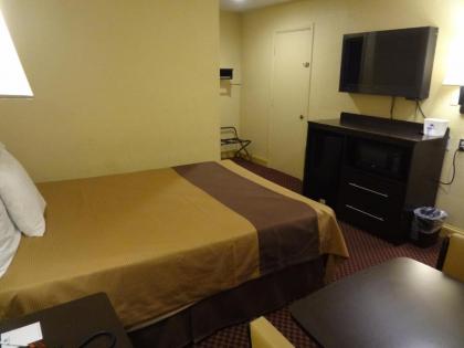 Americas Best Value Inn - Goldsboro - image 2