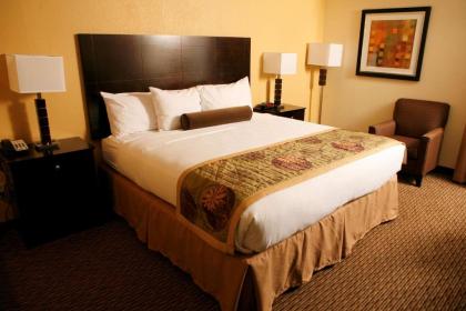 Best Western Plus Goldsboro - image 10