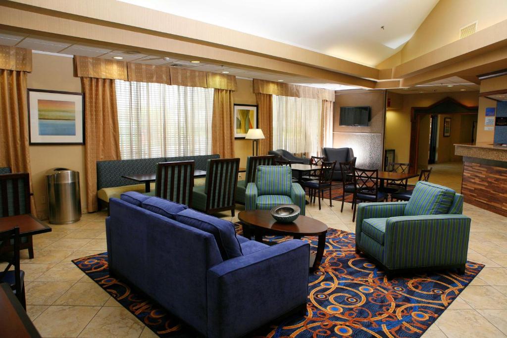 Best Western Plus Goldsboro - image 2