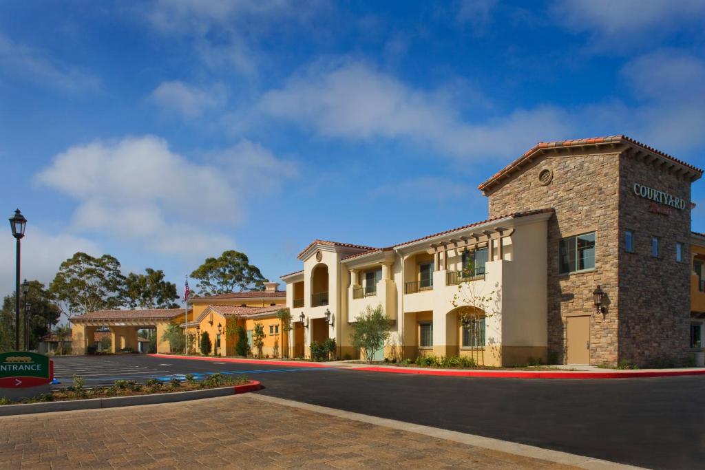 Courtyard by Marriott Santa Barbara Goleta - image 5