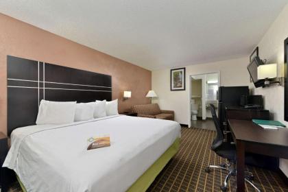 Quality Inn Gonzales - image 14