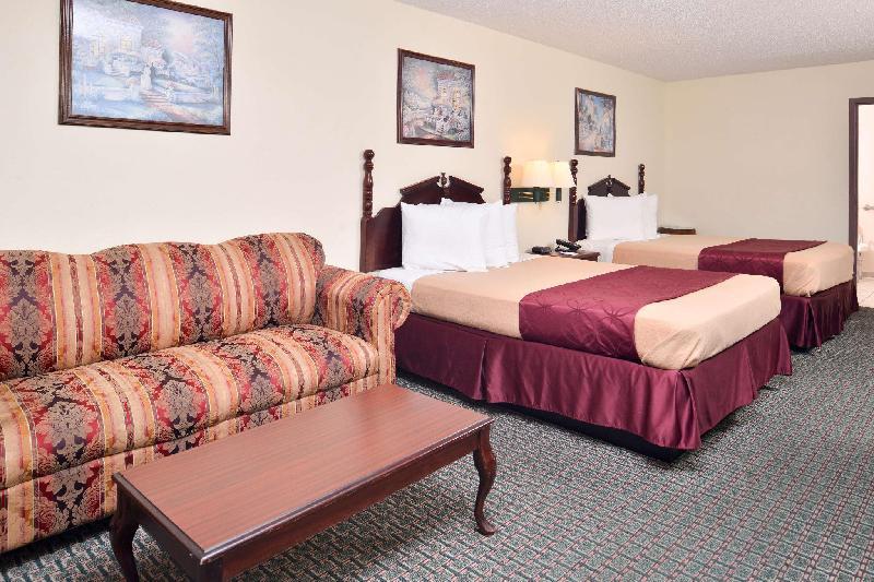 Americas Best Value Inn-Gonzales - image 6