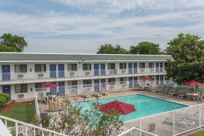 Motel 6-Goodlettsville TN - Nashville - image 4