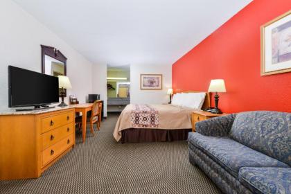 Americas Best Value Inn - Goodlettsville - image 7