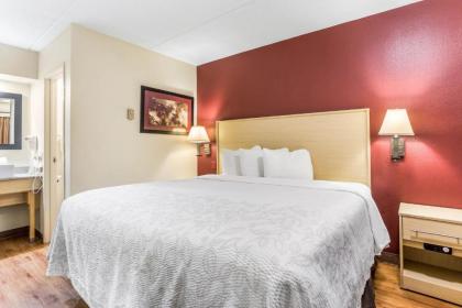 Red Roof Inn PLUS+ Nashville North Goodlettsville - image 10