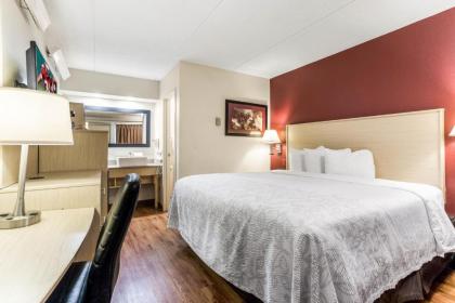 Red Roof Inn PLUS+ Nashville North Goodlettsville - image 9