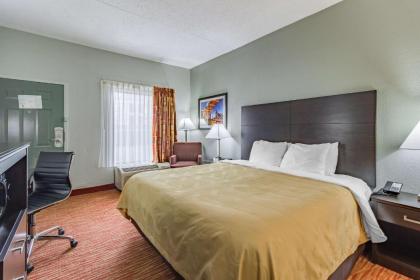 Quality Inn Goodlettsville - image 5