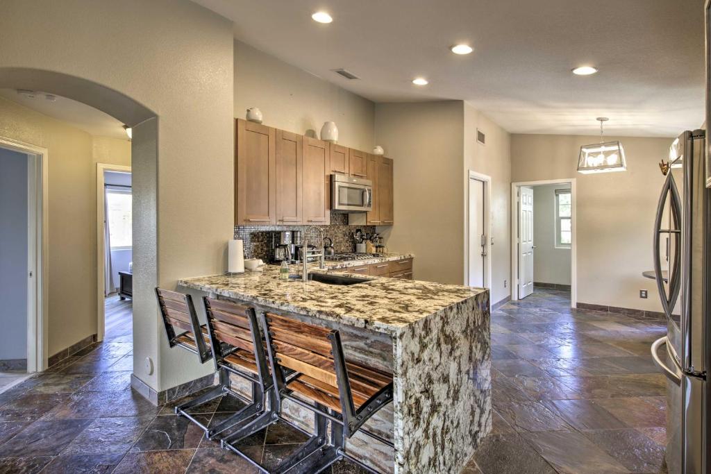 Estrella Mtn Ranch Home with Outdoor Hangout! - image 4